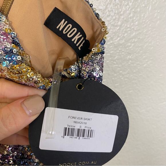 Nookie Revolve Sequined Forever Mini Skirt Ruffle Front Zipper Small NEW W/ Flaw - Picture 7 of 8